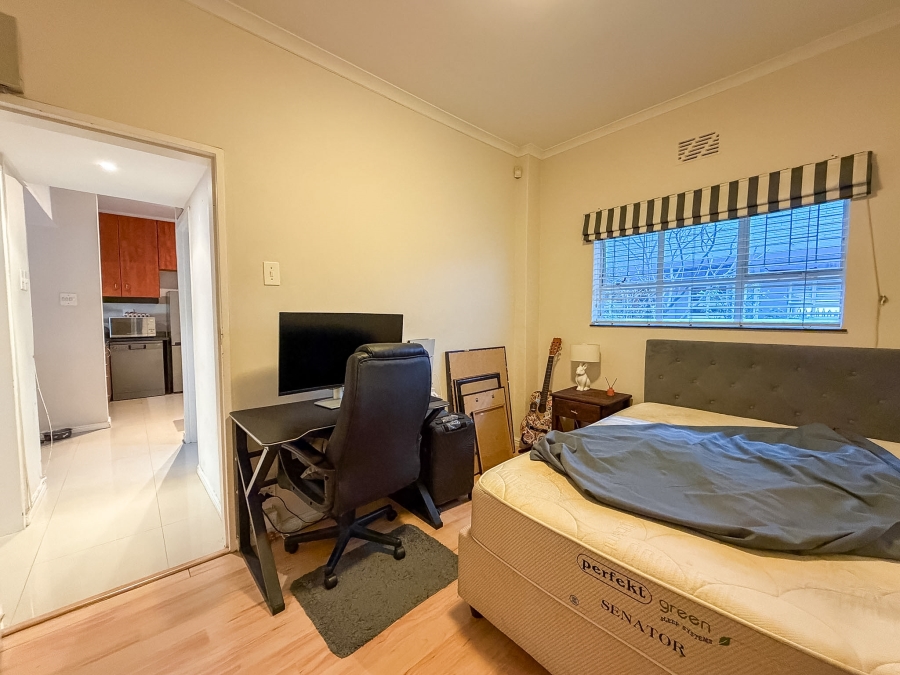 2 Bedroom Property for Sale in Oranjezicht Western Cape